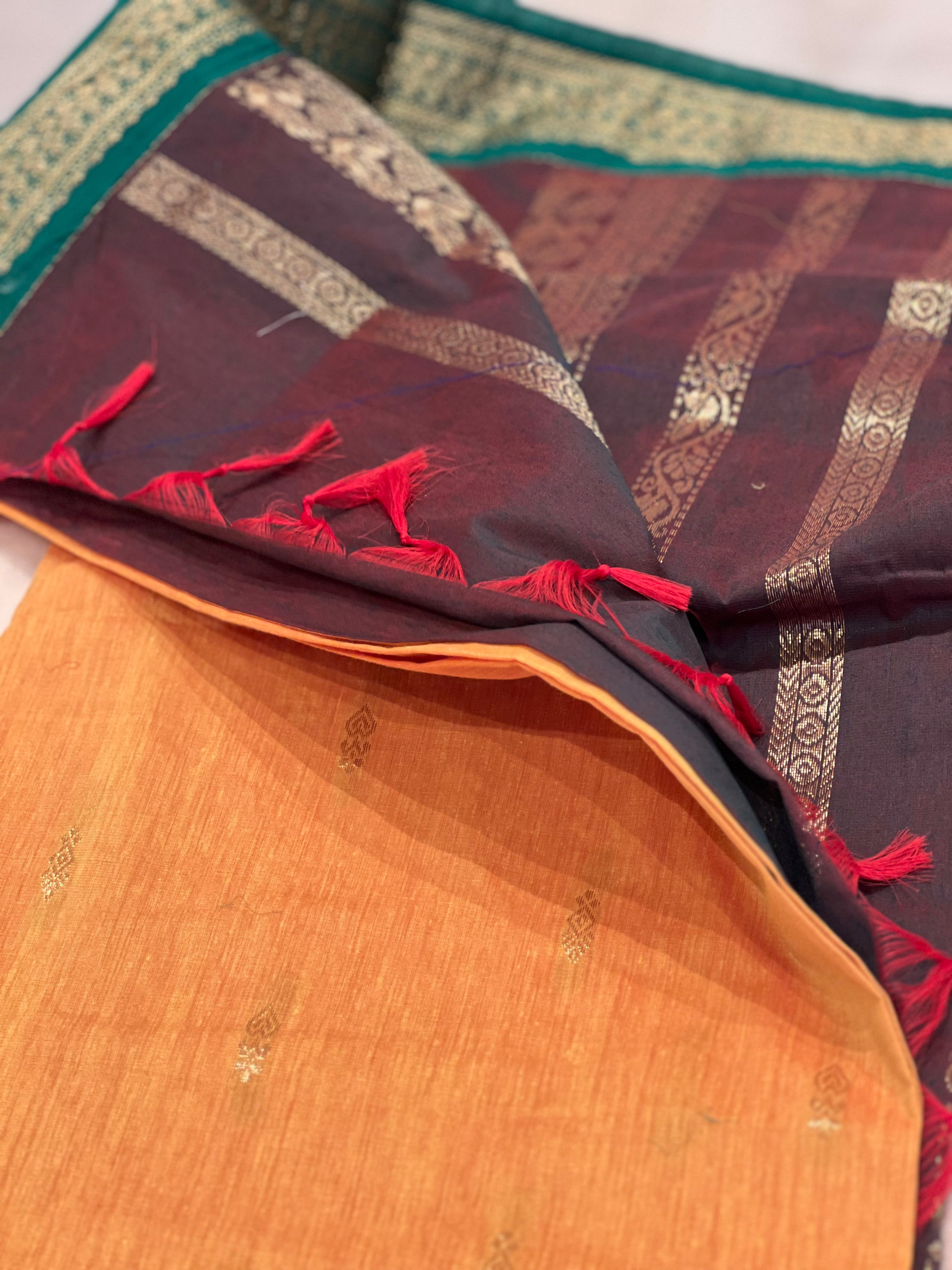Mango handloom cotton saree by Ammavin Alamari – view 4